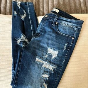 Kancan Blue Distressed Jeans 11/29
